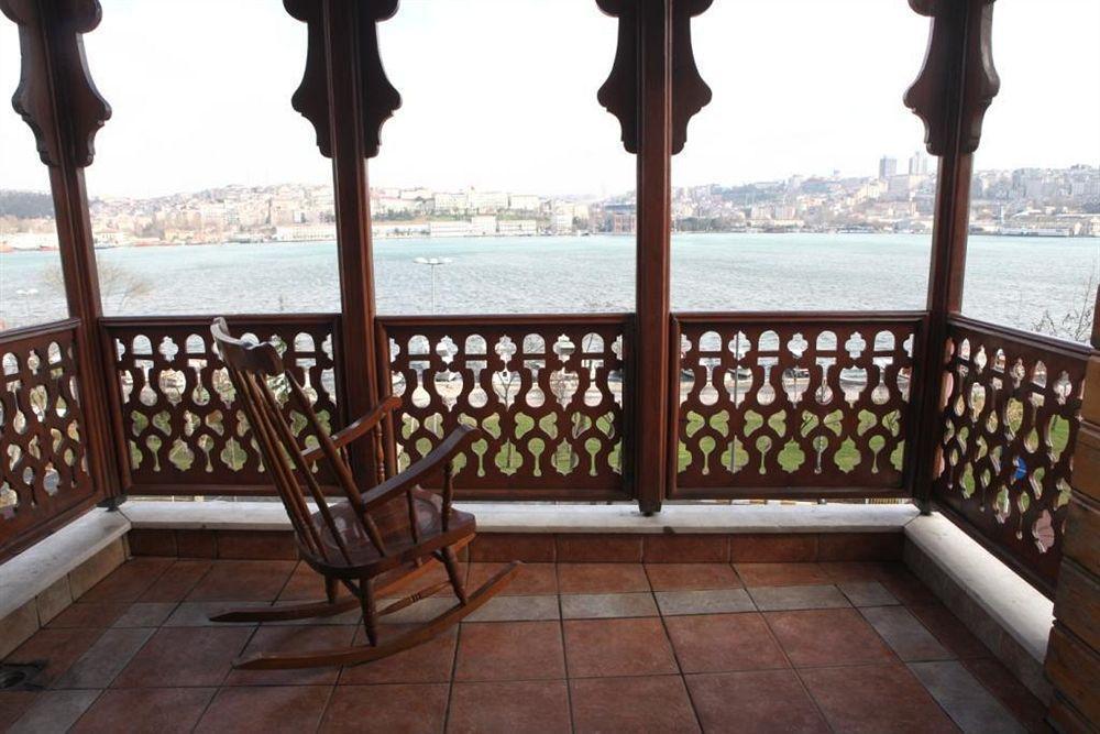 Balat Suites Истанбул Екстериор снимка